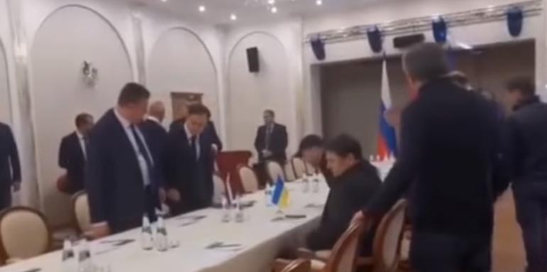 Мирен договор между Украйна и Русия? Ето го вариантът